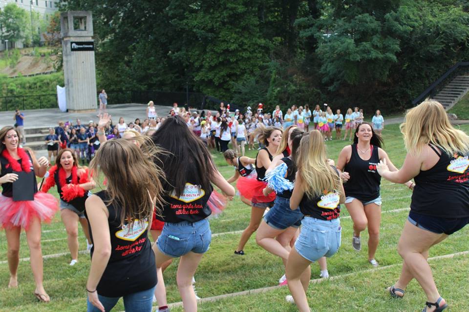 Brenau University 2016 Bid Day Photo Recap
